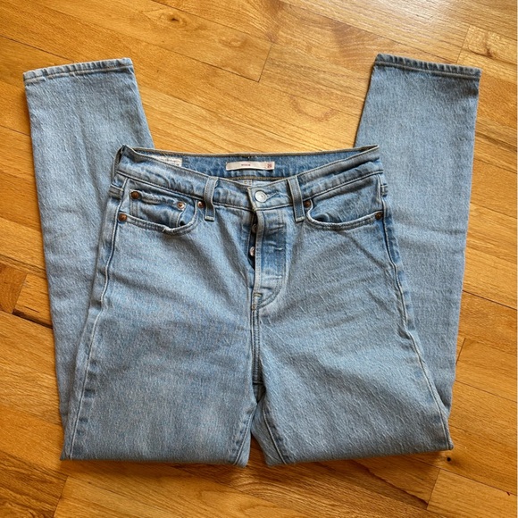 Levi’s Premium Wedgie Straight Fit Jeans size 26 - Picture 8 of 10